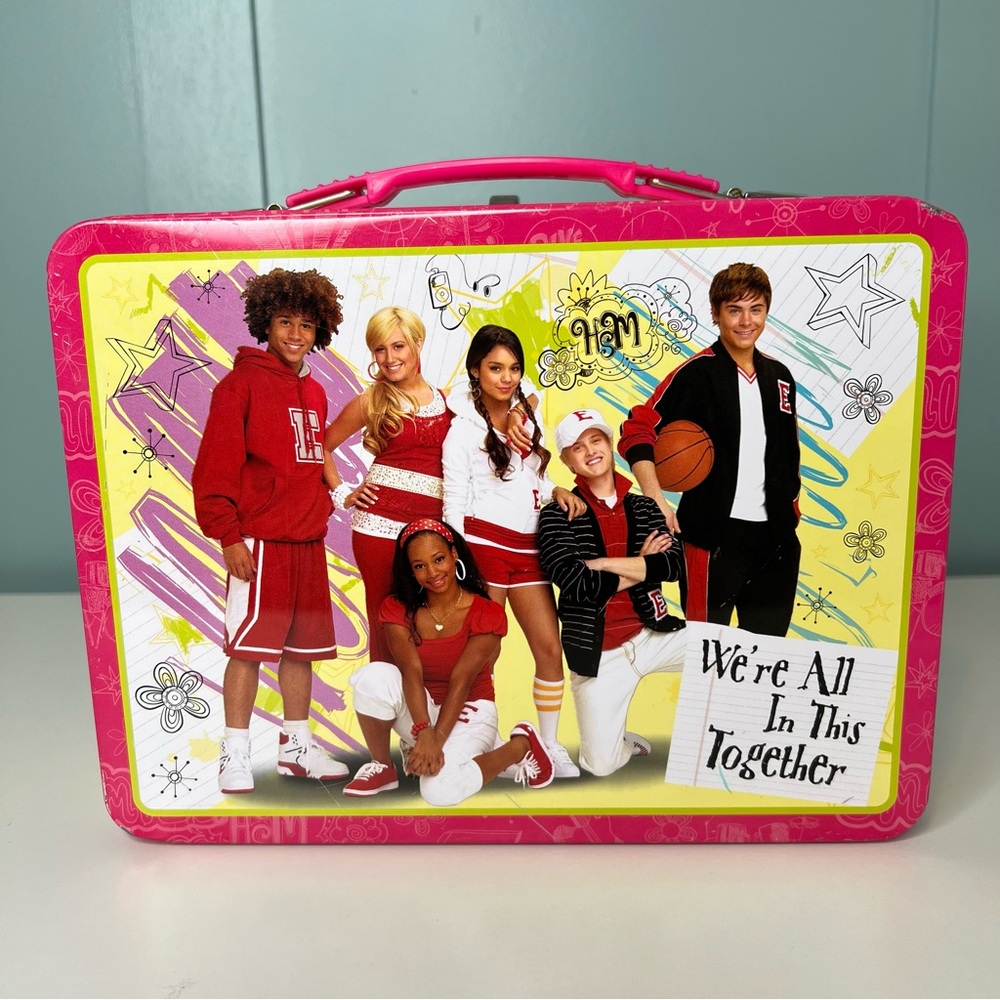 High School Musical Original Vintage Metal Lunch Box. - Picture 3 of 9